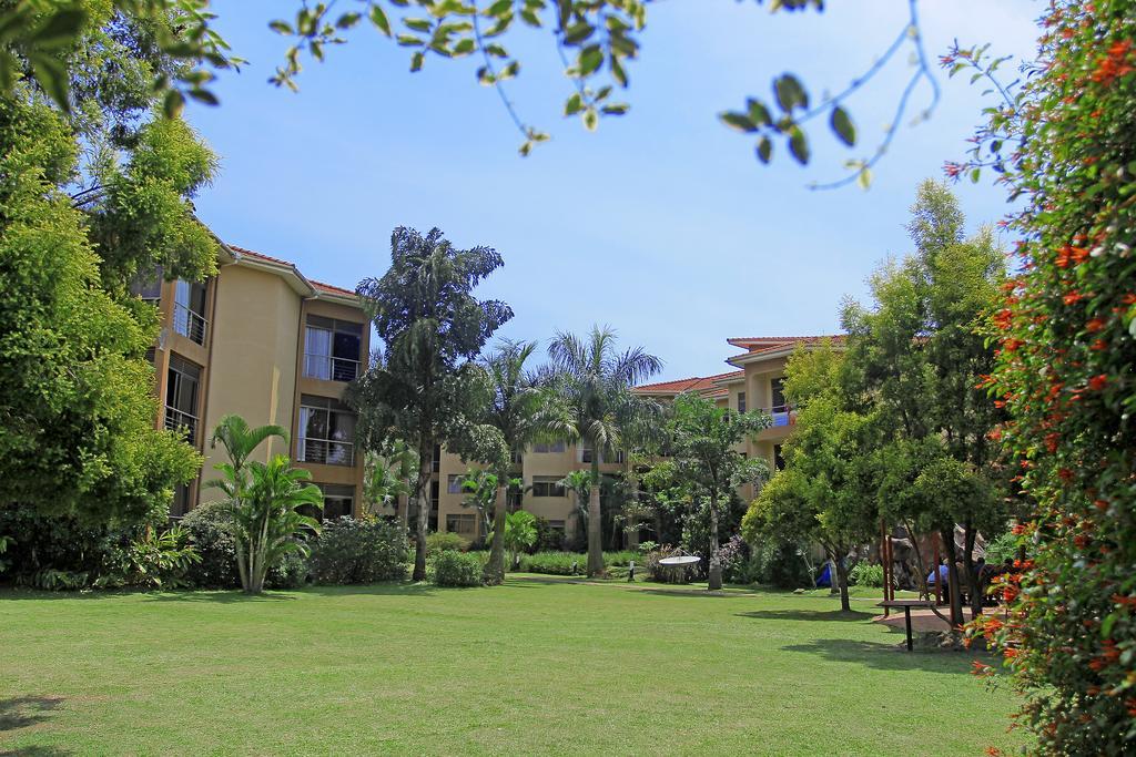Royal Suites 坎帕拉 外观 照片